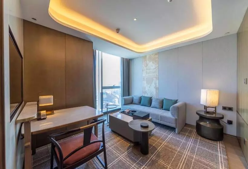Fotos del hotel Hualuxe Xi'an Chanba, An Ihg:  25