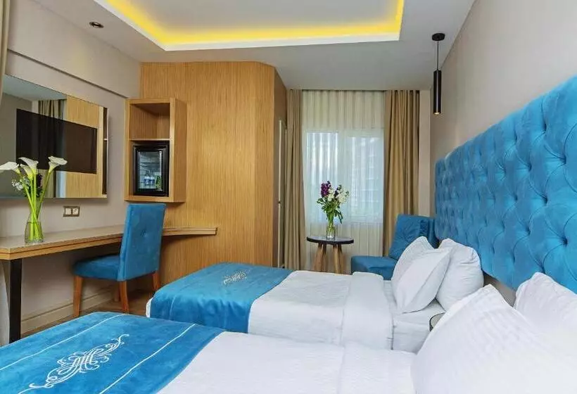 Fotos del hotel History:  13