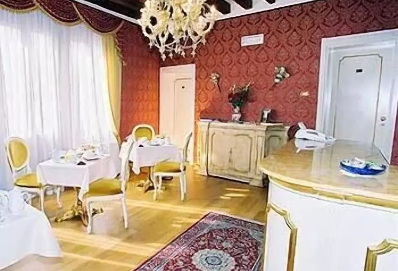 Fotos del hotel Locanda Correr:  9