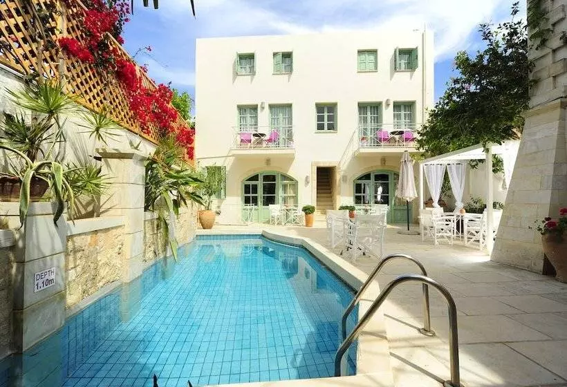 Fotos del hotel Mythos Suites Hotel:  7