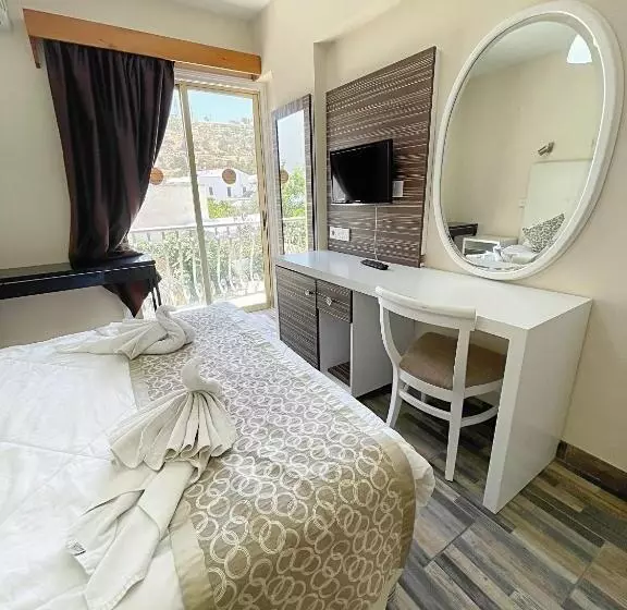 Fotos del hotel Antonis G. Hotel Apartments:  16