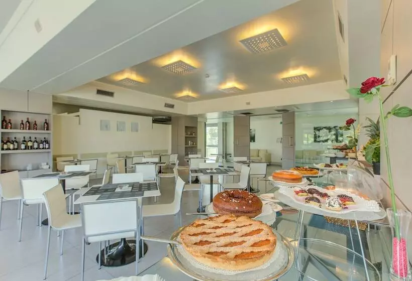 Fotos del hotel Ardeatina Park:  9