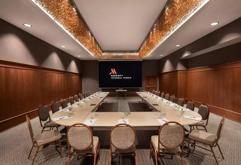 Fotos del hotel Divan Istanbul Asia:  25