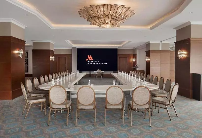 Fotos del hotel Divan Istanbul Asia:  12