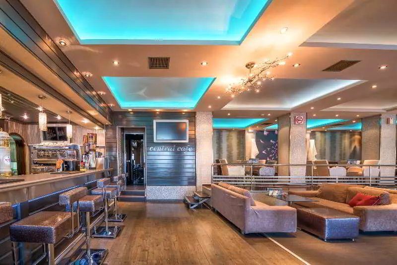 Fotos del hotel Phoenix:  4