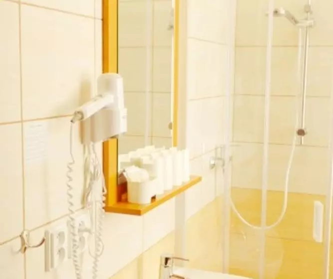 Fotos del hotel Adeba:  14