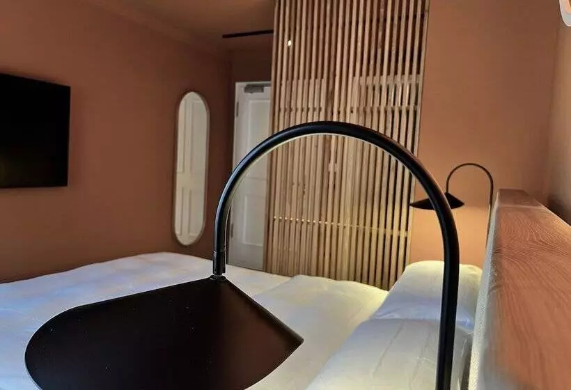 Fotos del hotel Adelante Boutique:  6