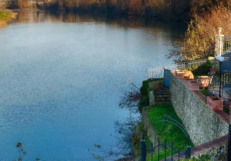 Fotos del hotel Mulino Di Firenze:  8