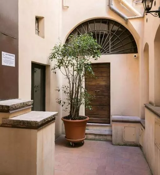 Fotos del hotel Campo De Fiori Apartments:  6