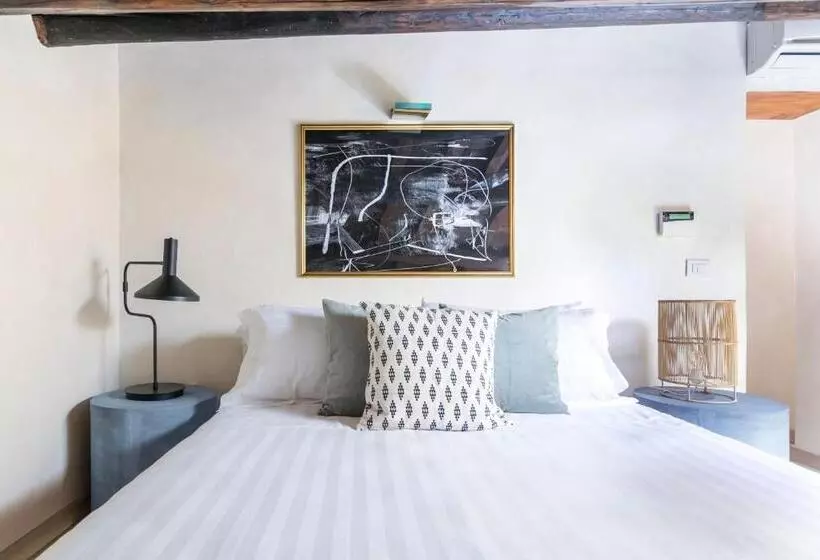 Fotos del hotel Campo De Fiori Apartments:  7