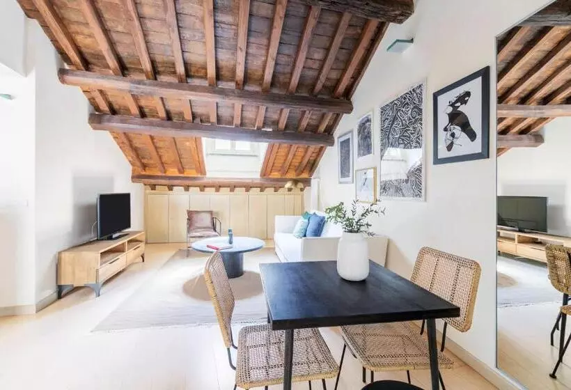 Fotos del hotel Campo De Fiori Apartments:  14