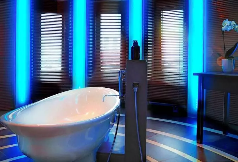 Fotos del hotel Yours Truly:  7