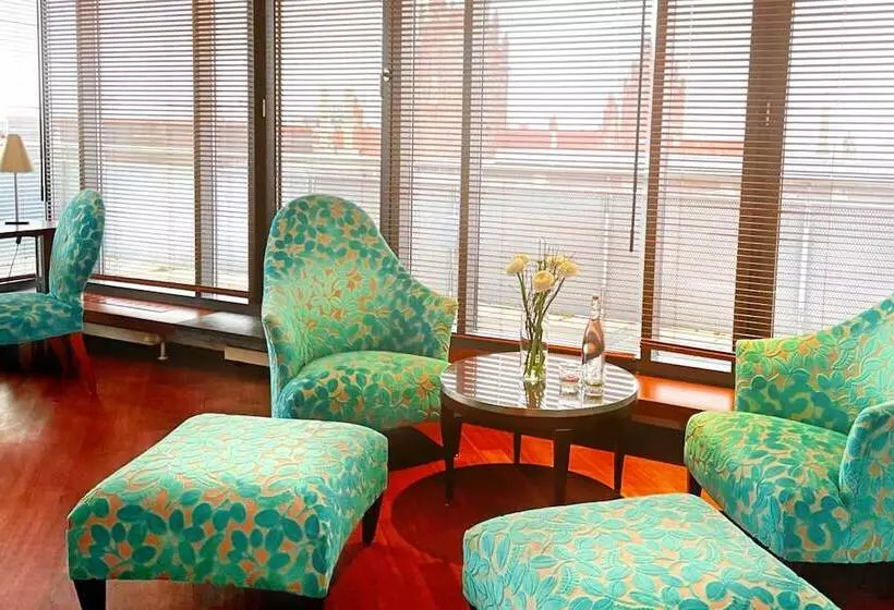 Fotos del hotel Yours Truly:  18