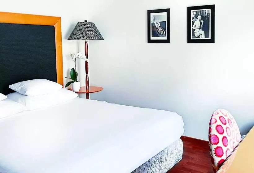 Fotos del hotel Yours Truly:  19