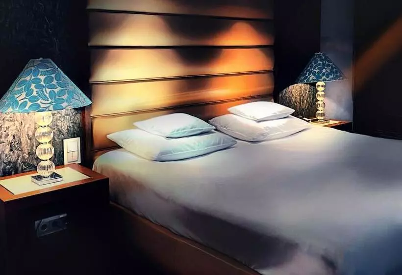 Fotos del hotel Yours Truly:  6