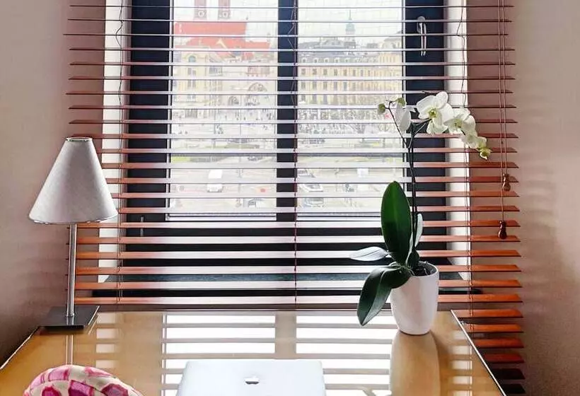 Fotos del hotel Yours Truly:  10