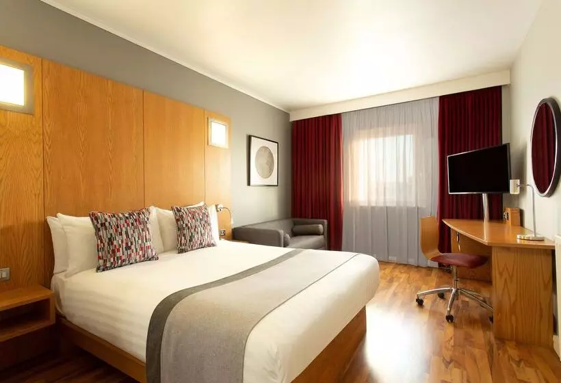 Fotos del hotel Ramada By Wyndham Belfast:  2