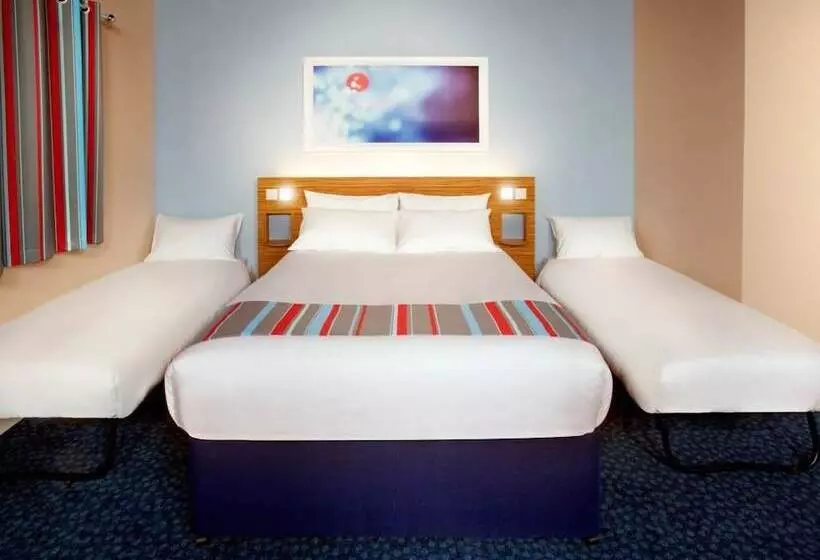Fotos del hotel Travelodge Blackpool South Shore:  2