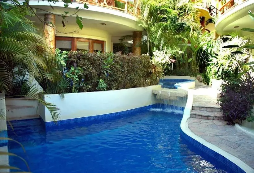 Fotos del hotel Villas Sacbe Condo  And Beach Club:  2