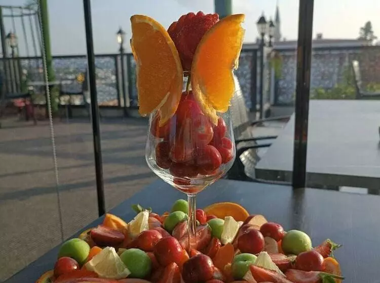 Fotos del hotel Güler Palas:  23