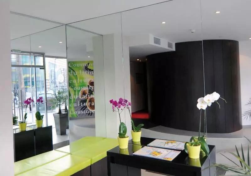 Fotos del hotel Hôtel Le Cousture:  3