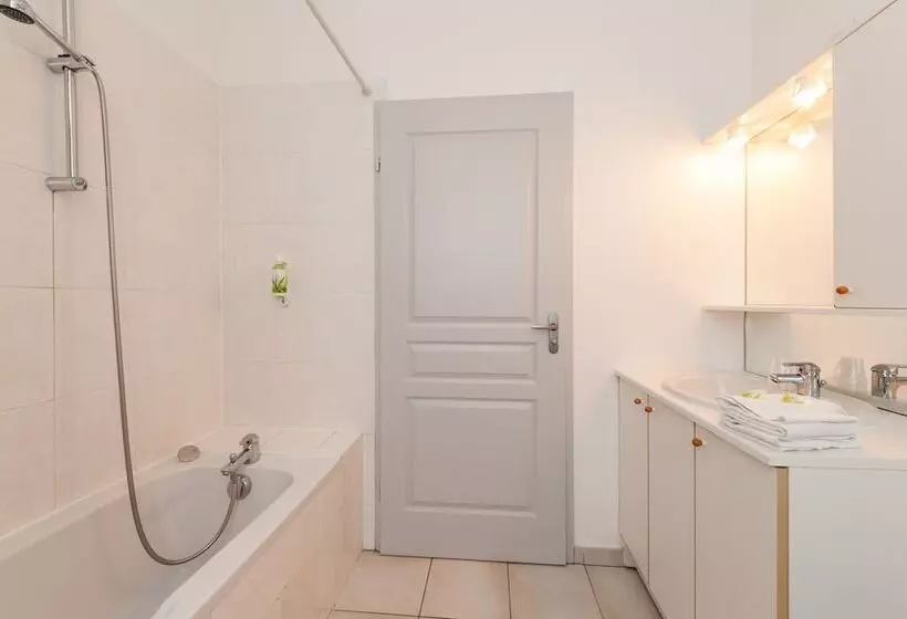 Fotos del hotel Residhotel Vieux Port:  18