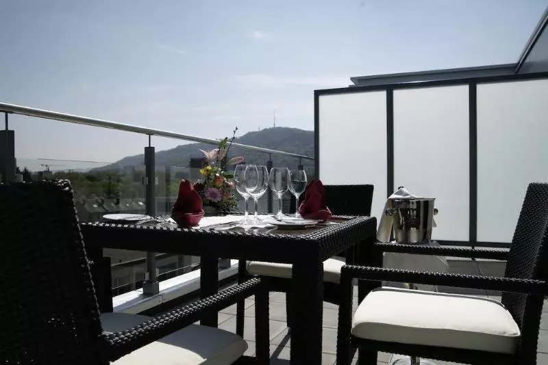 Fotos del hotel H+ Hotel Zürich:  7