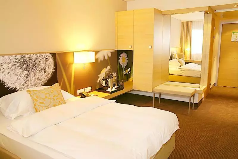 Fotos del hotel H+ Hotel Zürich:  2