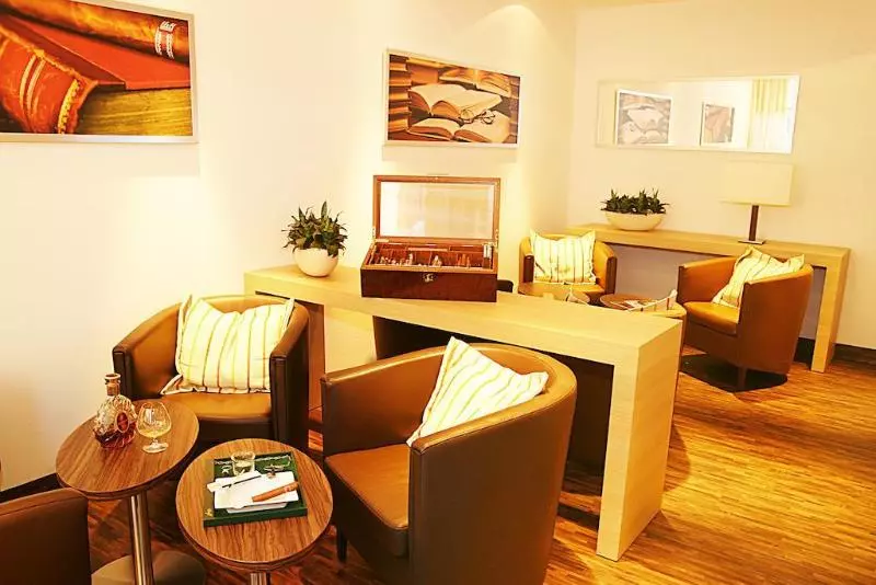 Fotos del hotel H+ Hotel Zürich:  3