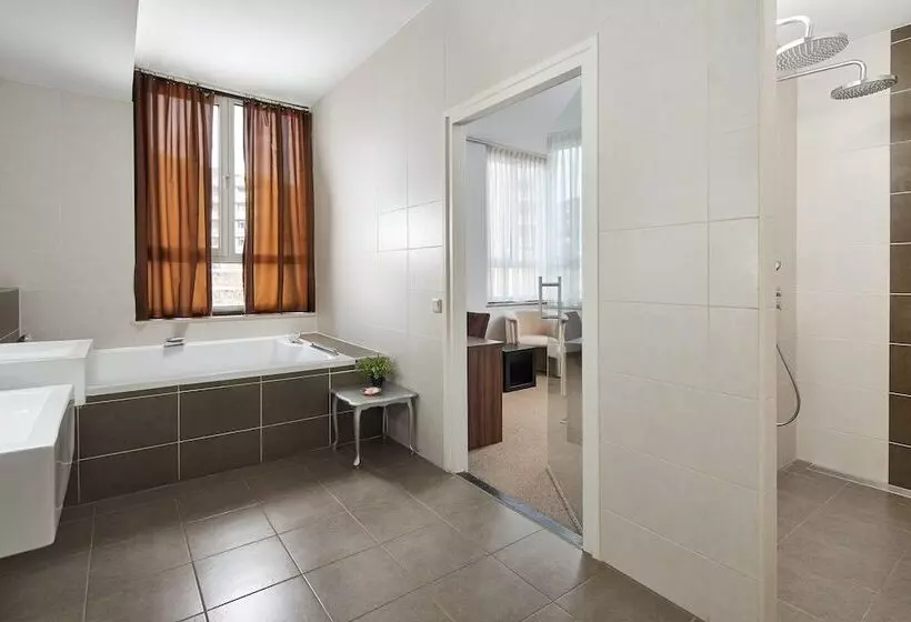 Fotos del hotel La Reine:  17