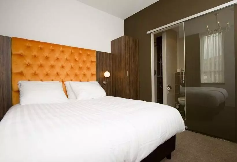 Fotos del hotel La Reine:  25