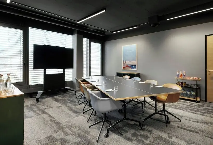 Fotos del hotel H+ Hotel Zürich:  7