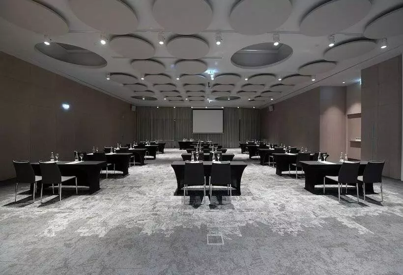 Fotos del hotel Ikonik Lisboa:  3
