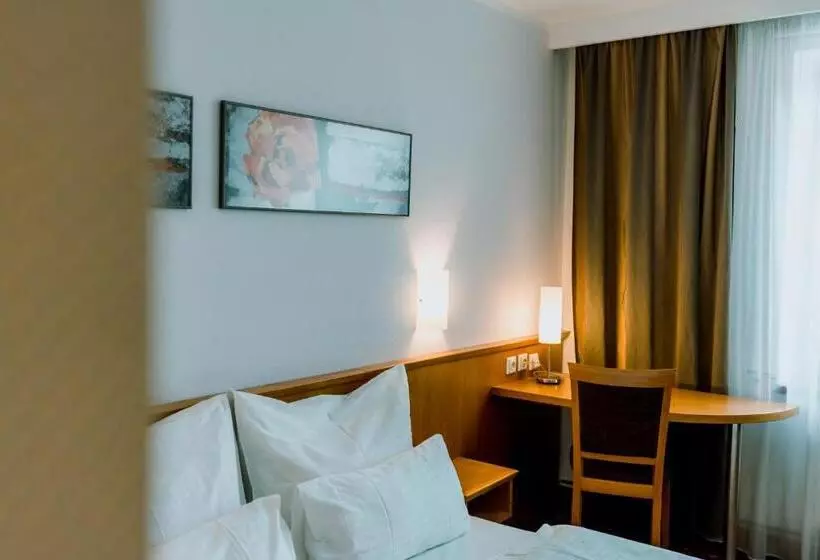 Fotos del hotel Best Western Hotel Pracharna:  24