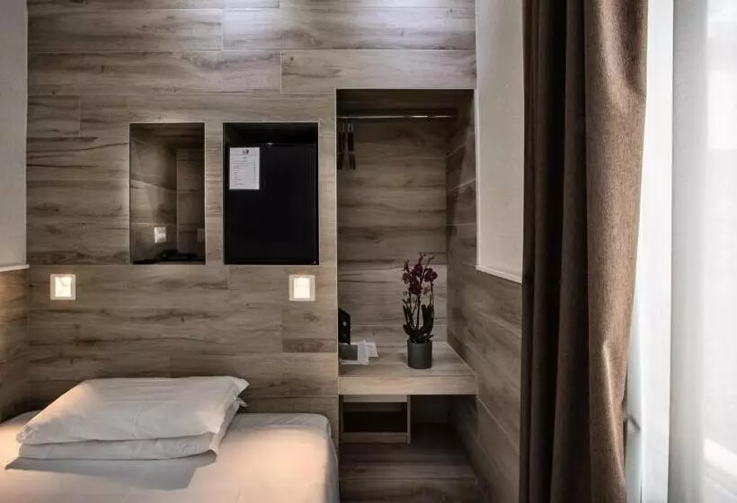 Fotos del hotel Eurohotel:  17