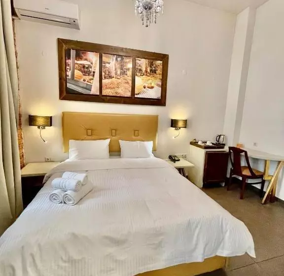 Fotos del hotel Augustos:  25