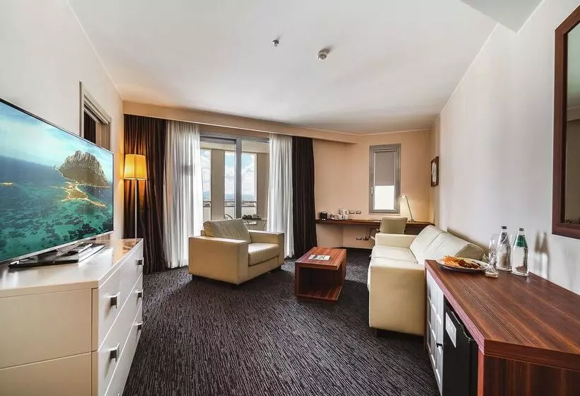 Fotos del hotel Doubletree By Hilton Olbia  Sardinia:  13