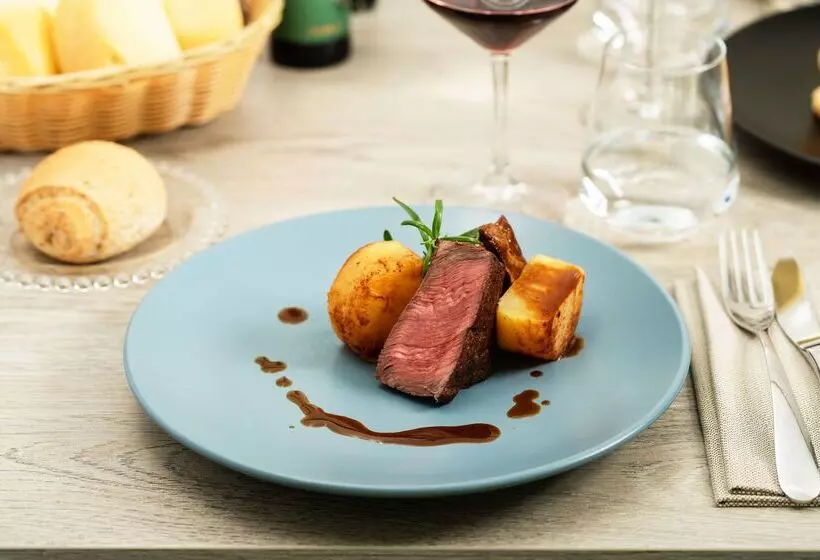 Fotos del hotel Doubletree By Hilton Olbia  Sardinia:  4