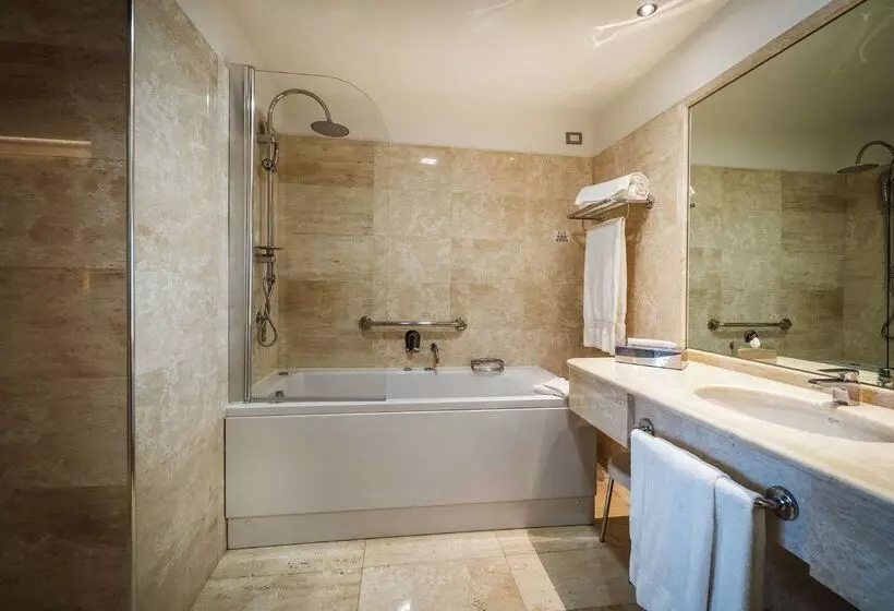 Fotos del hotel Doubletree By Hilton Olbia  Sardinia:  6