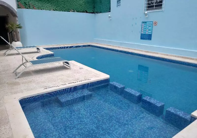 Fotos del hotel Hacienda De Castilla:  10