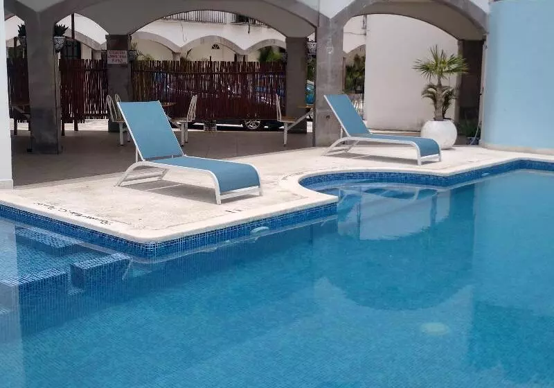 Fotos del hotel Hacienda De Castilla:  20