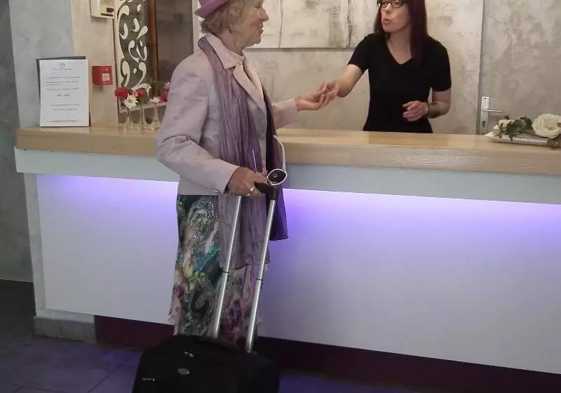 Fotos del hotel Hôtel Des Pays Bas:  22