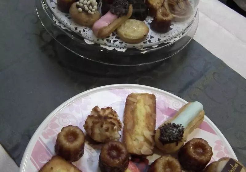 Fotos del hotel Hôtel Des Pays Bas:  15