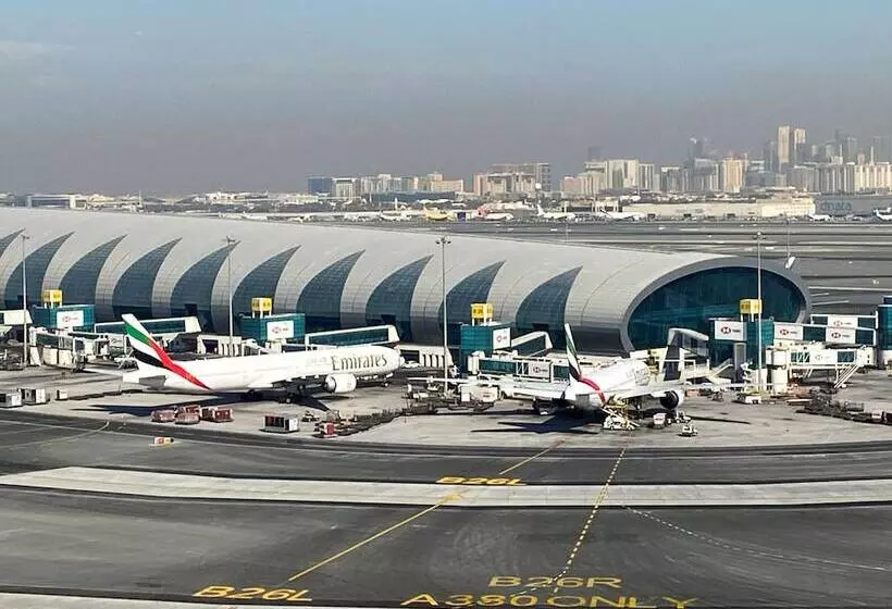 Fotos del hotel Holiday Inn Express Dubai Airport, An Ihg:  28