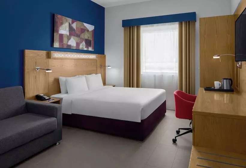 Fotos del hotel Holiday Inn Express Dubai Airport, An Ihg:  42