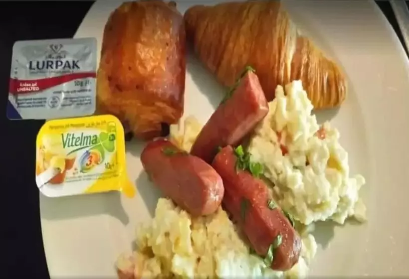 Fotos del hotel Holiday Inn Express Dubai Airport, An Ihg:  16