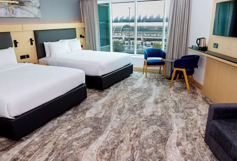 Fotos del hotel Holiday Inn Express Dubai Airport, An Ihg:  15