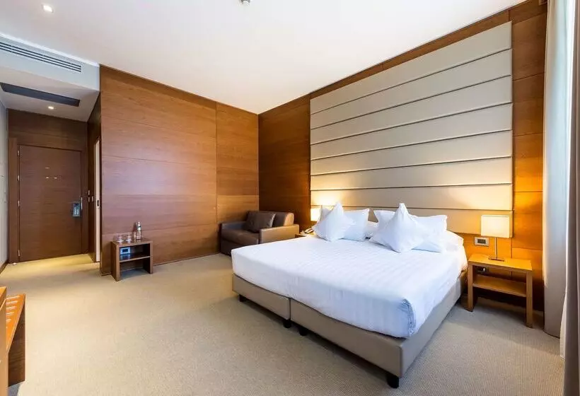 Fotos del hotel Occidental Aurelia:  10