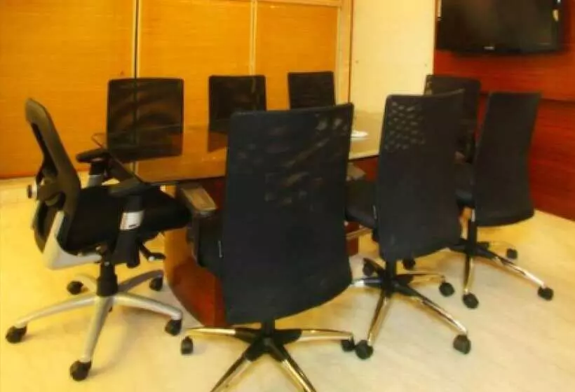 Fotos del hotel Young Island Comforts:  10