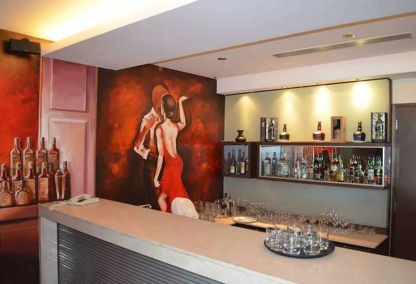 Fotos del hotel Young Island Comforts:  17